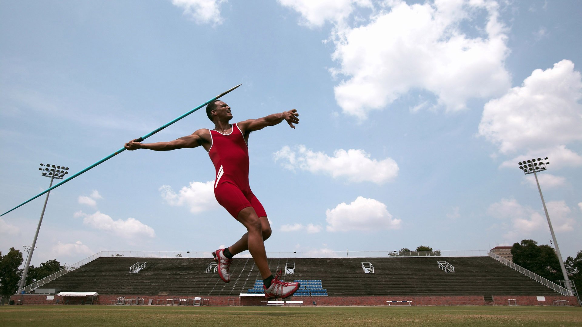 IM体育世界杯2026-篮网冲垮魔术，乔治用实力证明自己，一场属于坚韧与信念的胜利